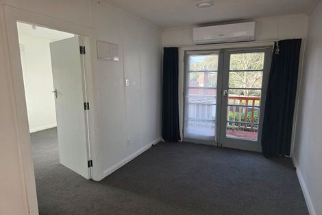 Photo of property in 16 Manuka Street, Hokowhitu, Palmerston North, 4410