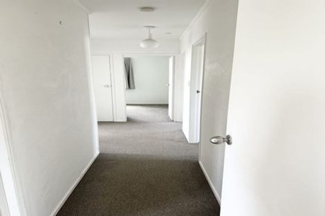 Photo of property in 67 Hyperion Drive, Randwick Park, Auckland, 2105