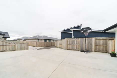 Photo of property in 97 Freedom Drive, Kelvin Grove, Palmerston North, 4470