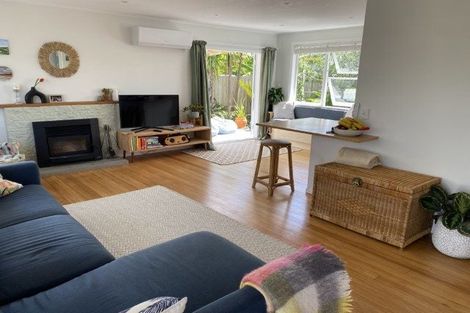 Photo of property in 84 Old Onerahi Road, Onerahi, Whangarei, 0110