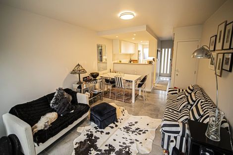 Photo of property in 9/6a Sarsfield Street, Herne Bay, Auckland, 1011