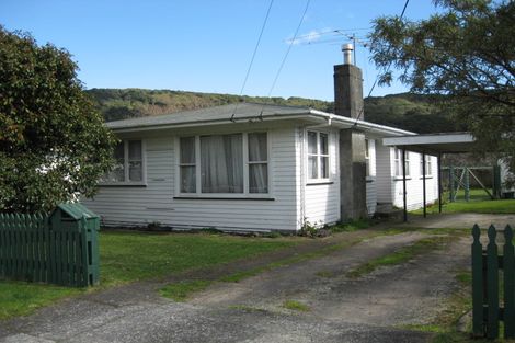 Photo of property in 74 Peel Place, Wainuiomata, Lower Hutt, 5014