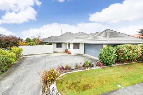 Photo of property in 54 Roberts Line, Kelvin Grove, Palmerston North, 4414