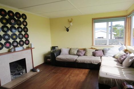 Photo of property in 25 Drake Street, Vogeltown, New Plymouth, 4310