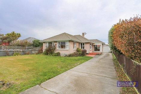 Photo of property in 61 Epsom Road, Sockburn, Christchurch, 8042