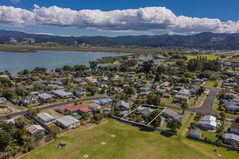 Photo of property in 31 Catherine Crescent, Whitianga, 3510