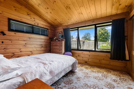 Photo of property in 6 Tuara Place, Rotorua, 3010