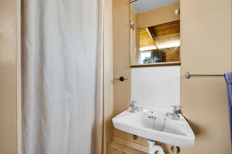 Photo of property in 205 South Road, Spotswood, New Plymouth, 4310