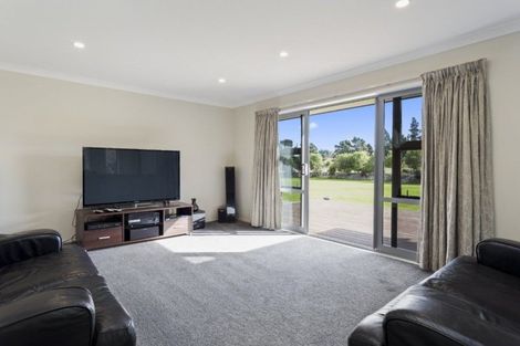 Photo of property in 65 Loburn Whiterock Road, Loburn, Rangiora, 7472