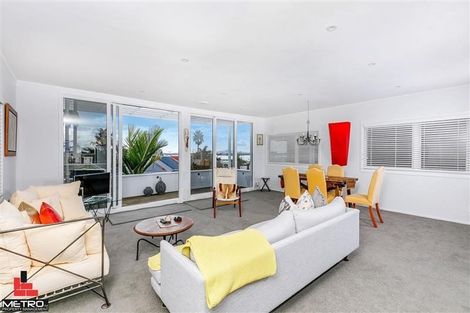 Photo of property in 56 Hackett Street, Saint Marys Bay, Auckland, 1011