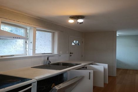 Photo of property in 168 Ennis Avenue, Pakuranga Heights, Auckland, 2010