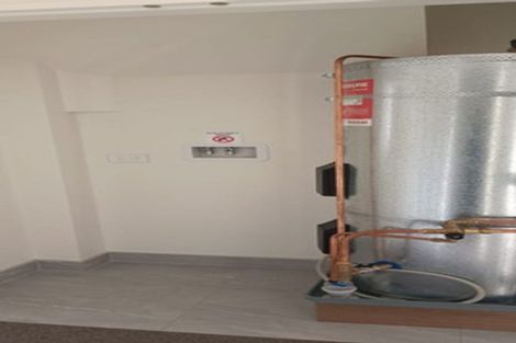 Photo of property in 37 Jabuka Street, Glen Eden, Auckland, 0602