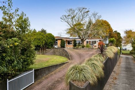 Photo of property in 1634 Mountain Road, Inglewood, 4386