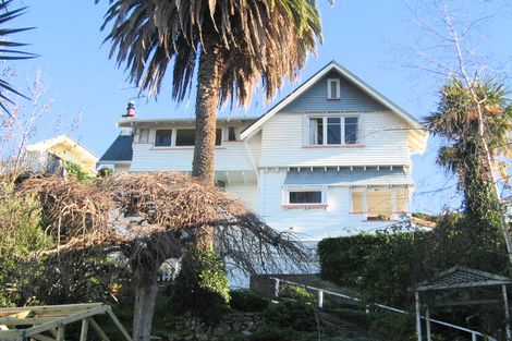 Photo of property in 6 Brewster Street, Bluff Hill, Napier, 4110