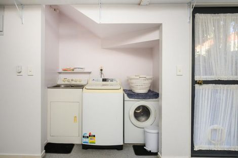 Photo of property in 33 Manuka Street, Hokowhitu, Palmerston North, 4410