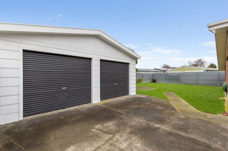 Photo of property in 8 Abraham Crescent, Milson, Palmerston North, 4414