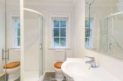 Photo of property in 1 Glasgow Street, Kelburn, Wellington, 6012