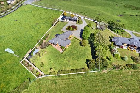 Photo of property in 2/43 Mccandlish Road, Ngahinapouri, Hamilton, 3290