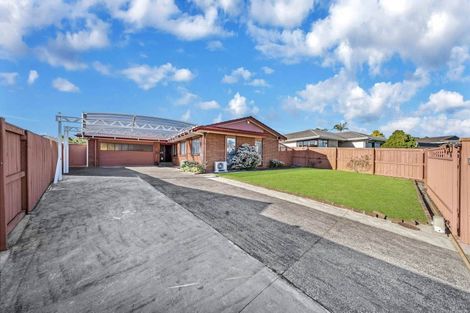 Photo of property in 25 Jillteresa Crescent, Half Moon Bay, Auckland, 2012