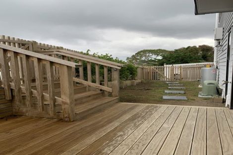 Photo of property in 59a Redwood Drive, Massey, Auckland, 0614