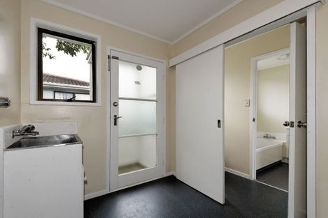 Photo of property in 11 Armada Drive, Ranui, Auckland, 0612