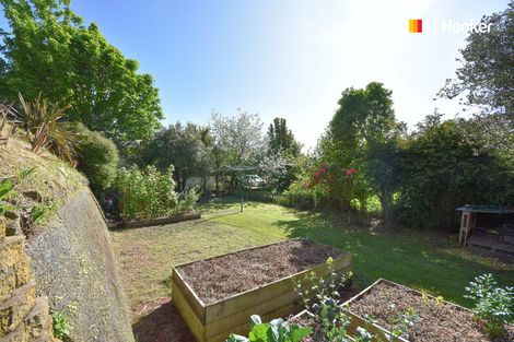 Photo of property in 6 Macbeth Street, Caversham, Dunedin, 9012