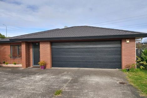 Photo of property in 15 Courtvale Place, Flat Bush, Auckland, 2019