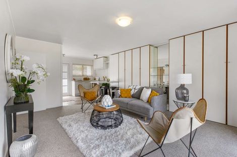 Photo of property in 3/22a Church Street, Northcote Point, Auckland, 0627