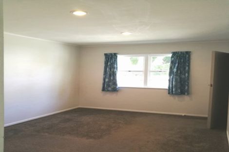 Photo of property in 74 Salamanca Road, Sunnynook, Auckland, 0620