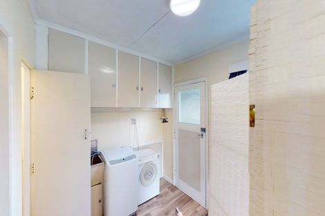 Photo of property in 14 Kent Avenue, Waitarere Beach, Levin, 5510