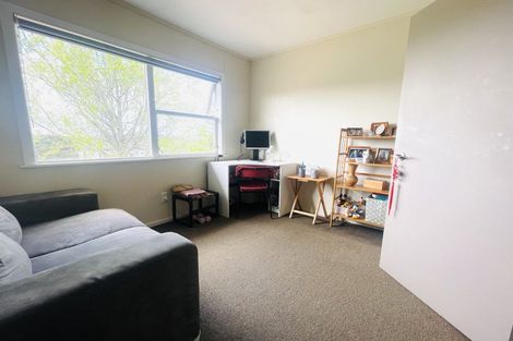 Photo of property in 9 Dolbear Street, Titirangi, Auckland, 0604