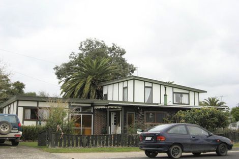 Photo of property in 8 School Road, Whitianga, 3510