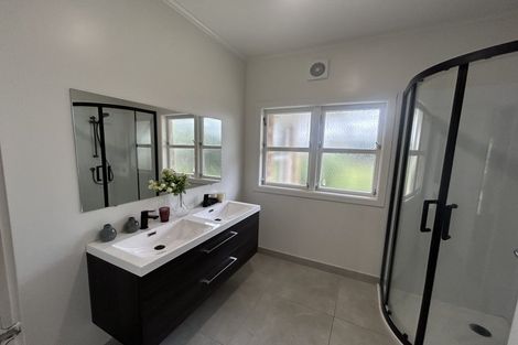 Photo of property in 40 Shirley Avenue, Papakura, 2110