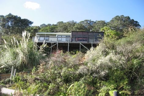 Photo of property in 11 Motuhoa Road, Tairua, 3508