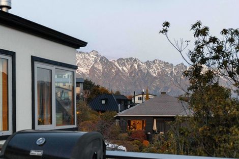 Photo of property in 18 Dublin Street, Queenstown, 9300