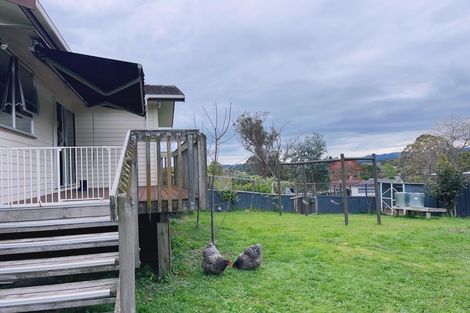 Photo of property in 3 Shale Avenue, Massey, Auckland, 0614