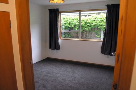 Photo of property in 2/32 Landsdowne Terrace, Cashmere, Christchurch, 8022