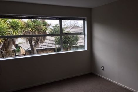Photo of property in 14 Defoe Place, Waltham, Christchurch, 8023