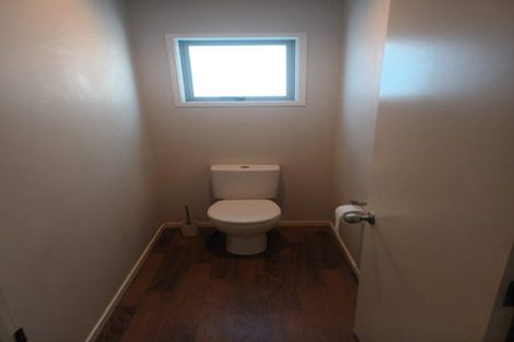 Photo of property in 3 Gazelle Avenue, Beach Haven, Auckland, 0626