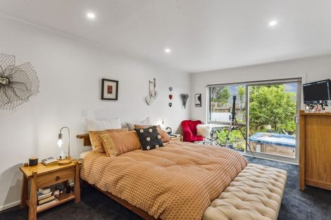 Photo of property in 8 Norna Grove, Waikawa Beach, Levin, 5573