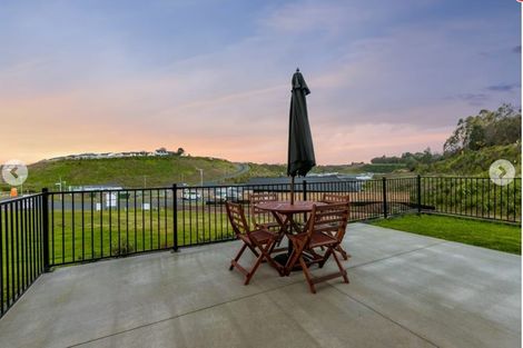 Photo of property in 4 Kihona Rise, Pyes Pa, Tauranga, 3112