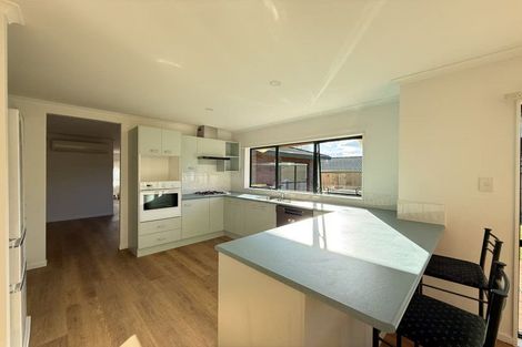 Photo of property in 44 Princeton Parade, Albany, Auckland, 0632