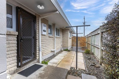 Photo of property in 32a Edward Avenue, Orewa, 0931