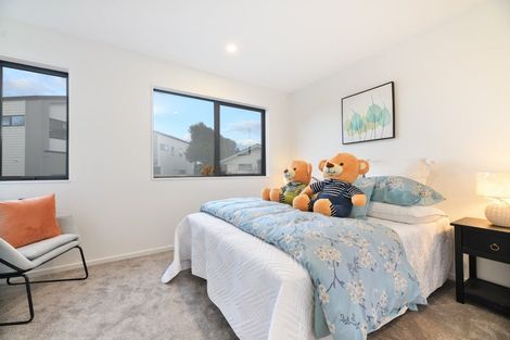 Photo of property in 15a Tabitha Crescent, Henderson, Auckland, 0612