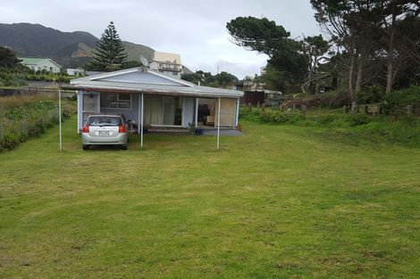 Photo of property in 17 Mission Road, Port Waikato, Tuakau, 2695