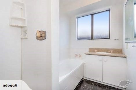 Photo of property in 1/46 Shannon Place, Belfast, Christchurch, 8051