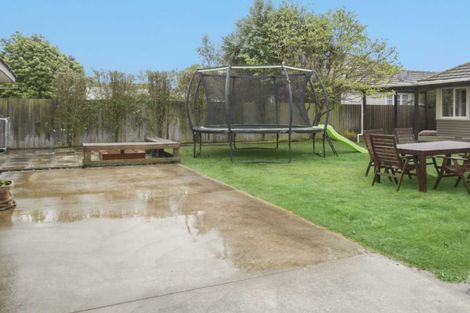 Photo of property in 49 Glenfield Crescent, Mairehau, Christchurch, 8052