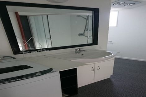 Photo of property in 17 Bradshaw Street, South Dunedin, Dunedin, 9012