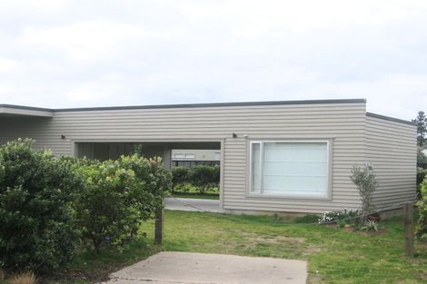 Photo of property in 112 Totara Place, Matarangi, Whitianga, 3592