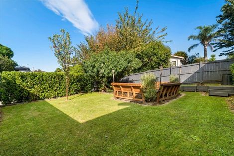 Photo of property in 9 Milsom Place, Te Puke, 3119